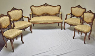 VICTORIAN PARLOUR SET